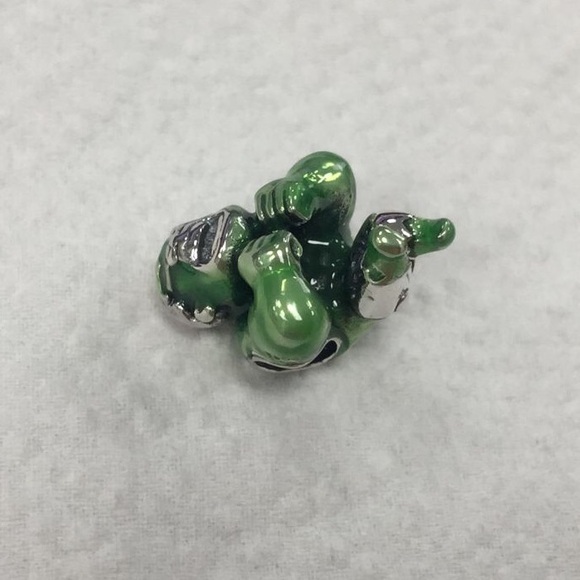 ⭐️⭐️1pc$Pandora Marvel The Avengers Hulk Charm - Picture 9 of 10